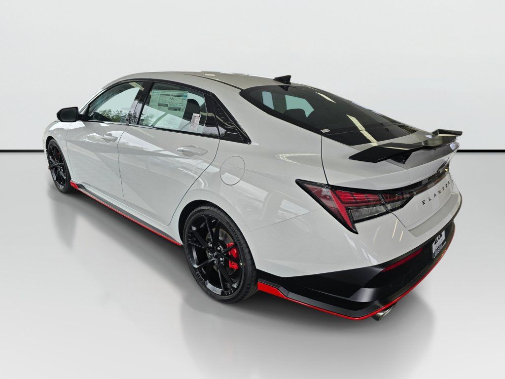 New 2026 Hyundai Elantra N FWD image 5