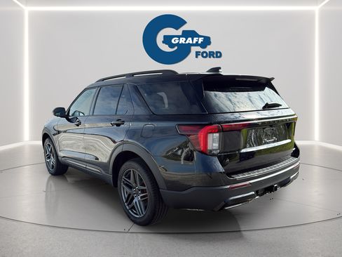 Used 2026 Ford Explorer ST-Line w/ ST-Line Street Pack AWD/4WD image 11