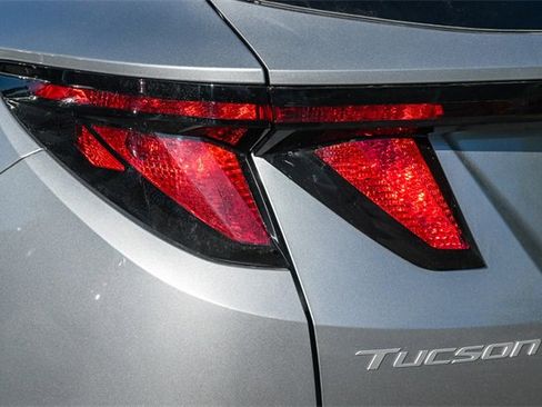 New 2026 Hyundai Tucson SEL image 8