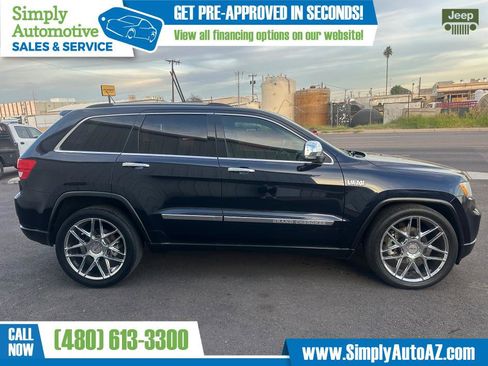 Used 2011 Jeep Grand Cherokee Overland image 7