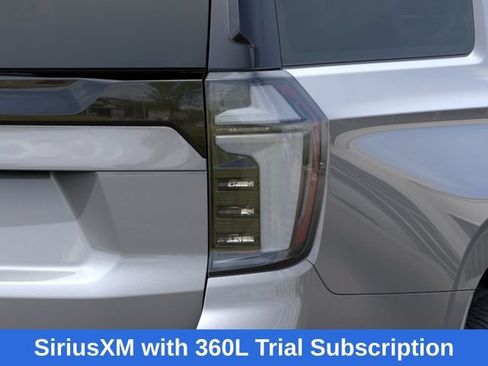 New 2026 Chevrolet Suburban Premier AWD/4WD image 12