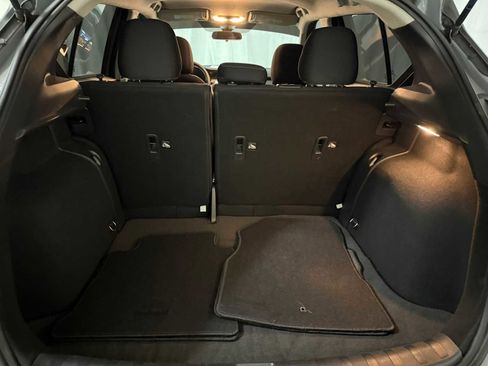 Used 2021 Nissan Kicks SV image 24