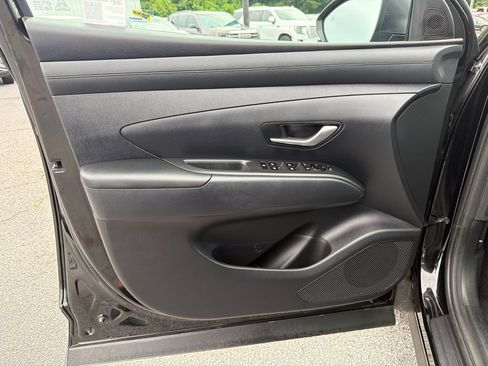 Certified 2025 Hyundai Tucson SEL AWD/4WD image 10