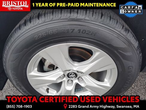 Certified 2020 Toyota RAV4 XLE w/ Convenience Package AWD/4WD image 12