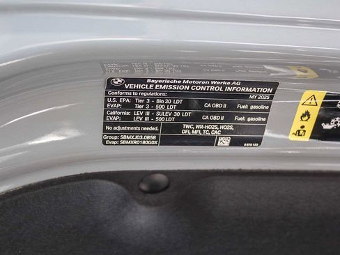 Used 2025 BMW X5 xDrive40i image 27