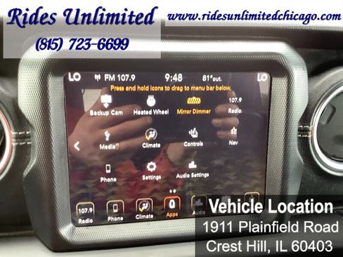 Used 2019 Jeep Wrangler Unlimited Sahara w/ Uconnect 4C Nav & Sound Group AWD/4WD image 16
