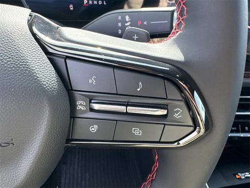 New 2026 Chevrolet Traverse RS w/ LPO, Floor Liner Package image 31