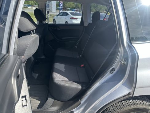 Used 2018 Subaru Forester 2.5i w/ Alloy Wheel Package image 16