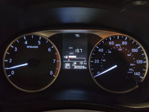 Used 2025 Nissan Versa S w/ Trunk Package FWD image 23