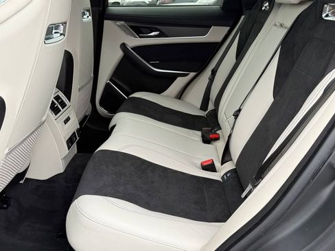 New 2026 Jaguar F-PACE SVR image 27