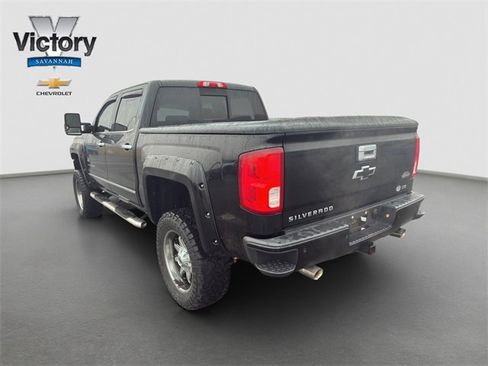 Used 2017 Chevrolet Silverado 1500 LTZ Z71 w/ LTZ Plus Package image 5
