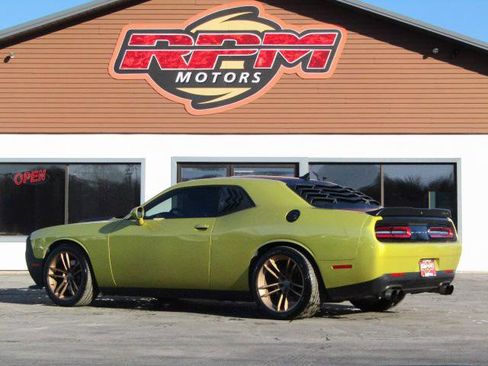 Used 2021 Dodge Challenger R/T Scat Pack w/ T/A Package image 6