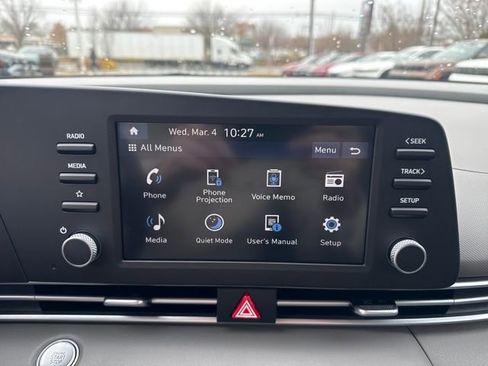 Certified 2025 Hyundai Elantra Sport image 19