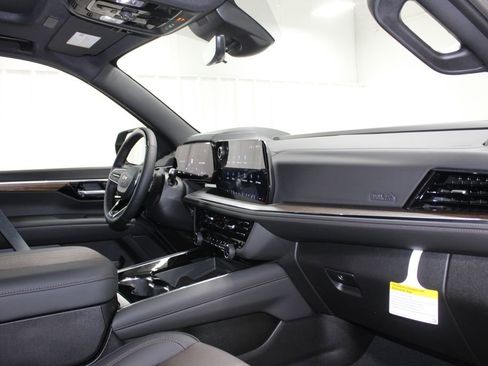 New 2026 Chevrolet Tahoe High Country AWD/4WD image 28
