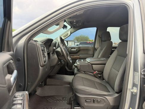 Used 2019 Chevrolet Silverado 1500 RST w/ All-Star Edition AWD/4WD image 17