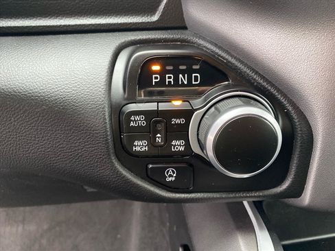 Used 2023 RAM 1500 Big Horn AWD/4WD image 12