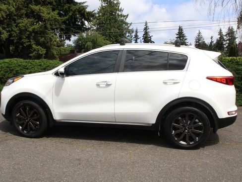 Used 2019 Kia Sportage EX w/ EX Sport Appearance Package AWD/4WD image 13