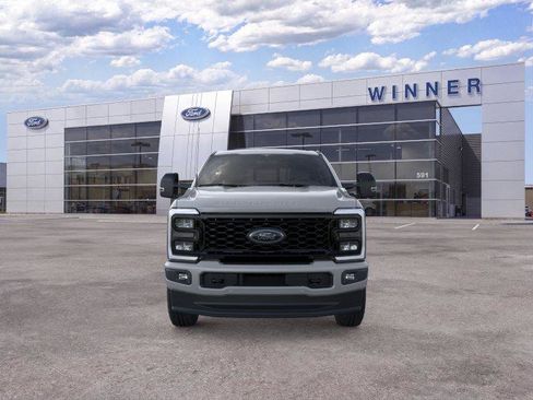 New 2026 Ford F250 Lariat w/ Black Appearance Package AWD/4WD image 6