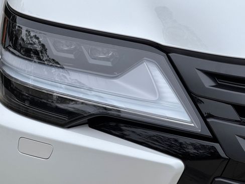 New 2026 Lexus LX 700h Overtrail AWD/4WD image 11