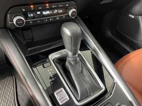 Certified 2025 MAZDA CX-5 Carbon Edition AWD/4WD image 9
