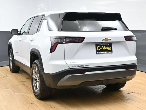 Used 2025 Chevrolet Equinox LT AWD/4WD image 39