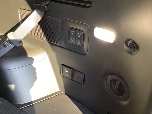 New 2026 Hyundai Ioniq 9 Calligraphy w/ Tow & Go Package image 13