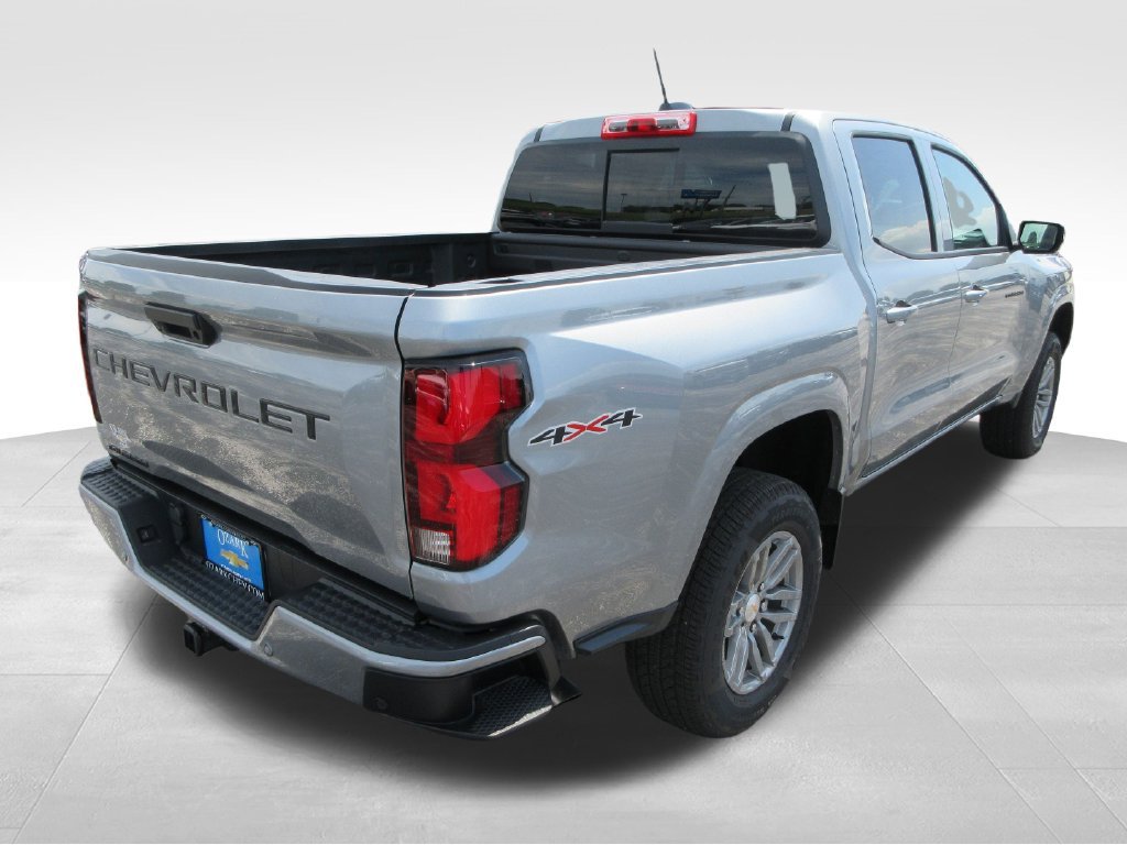 New 2026 Chevrolet Colorado LT w/ LT Convenience Package AWD/4WD image 6