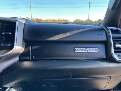 Used 2019 RAM 1500 Big Horn image 49