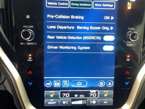 Used 2024 Subaru Outback Limited image 10