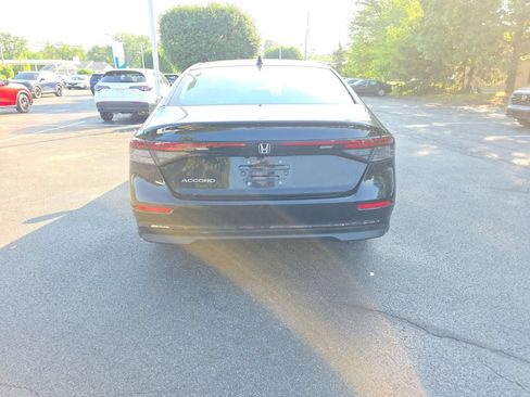 Used 2024 Honda Accord EX image 6