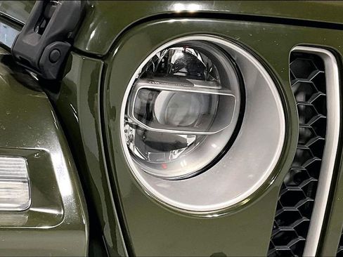 Used 2021 Jeep Wrangler Unlimited Sahara w/ Safety Group image 37