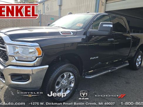 Used 2024 RAM 2500 Big Horn w/ Bed Utility Group image 1