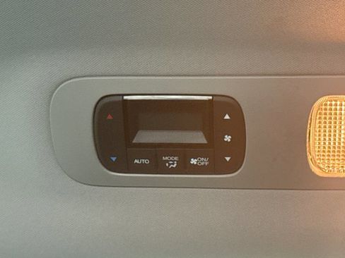 Used 2021 Honda Odyssey Touring image 20