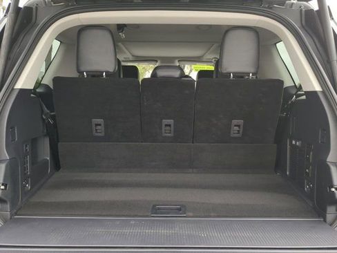 Used 2025 Ford Expedition Platinum w/ Driver's Package image 12