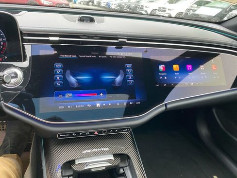 New 2026 Mercedes-Benz E 53 AMG e 4MATIC Sedan image 18