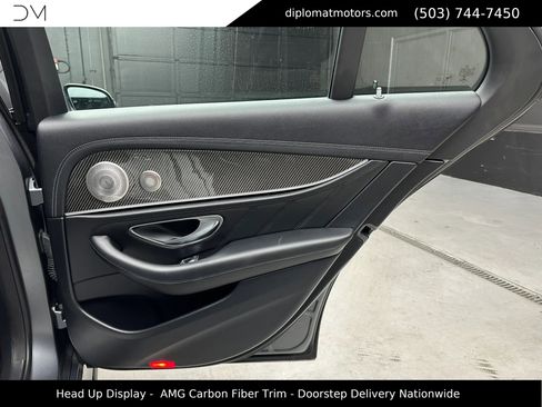 Used 2022 Mercedes-Benz E 53 AMG 4MATIC Sedan image 28