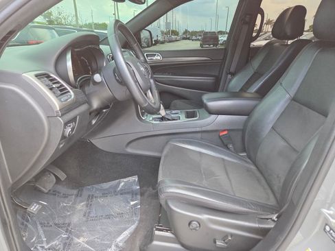 Used 2022 Jeep Grand Cherokee Laredo X RWD image 22