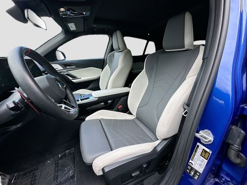 Certified 2025 BMW X2 M35i w/ Premium Package image 21