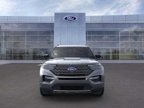 New 2024 Ford Explorer XLT w/ Equipment Group 202A image 6