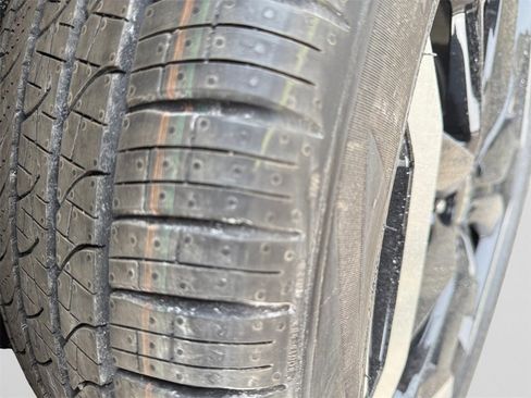 New 2025 Kia Telluride S image 19