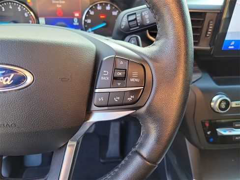 Used 2020 Ford Explorer Limited w/ Class III Trailer Tow Package image 19