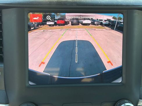 Used 2024 RAM 2500 Big Horn AWD/4WD image 30