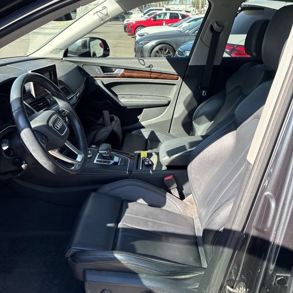 Used 2019 Audi Q5 2.0T Premium Plus AWD/4WD image 2