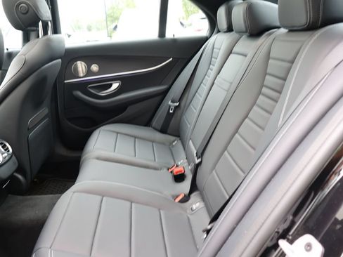 Used 2023 Mercedes-Benz E 450 4MATIC Sedan image 13