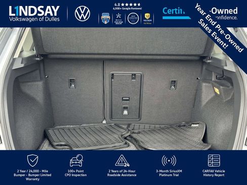 Used 2022 Volkswagen Taos SE w/ Panoramic Sunroof Package image 16