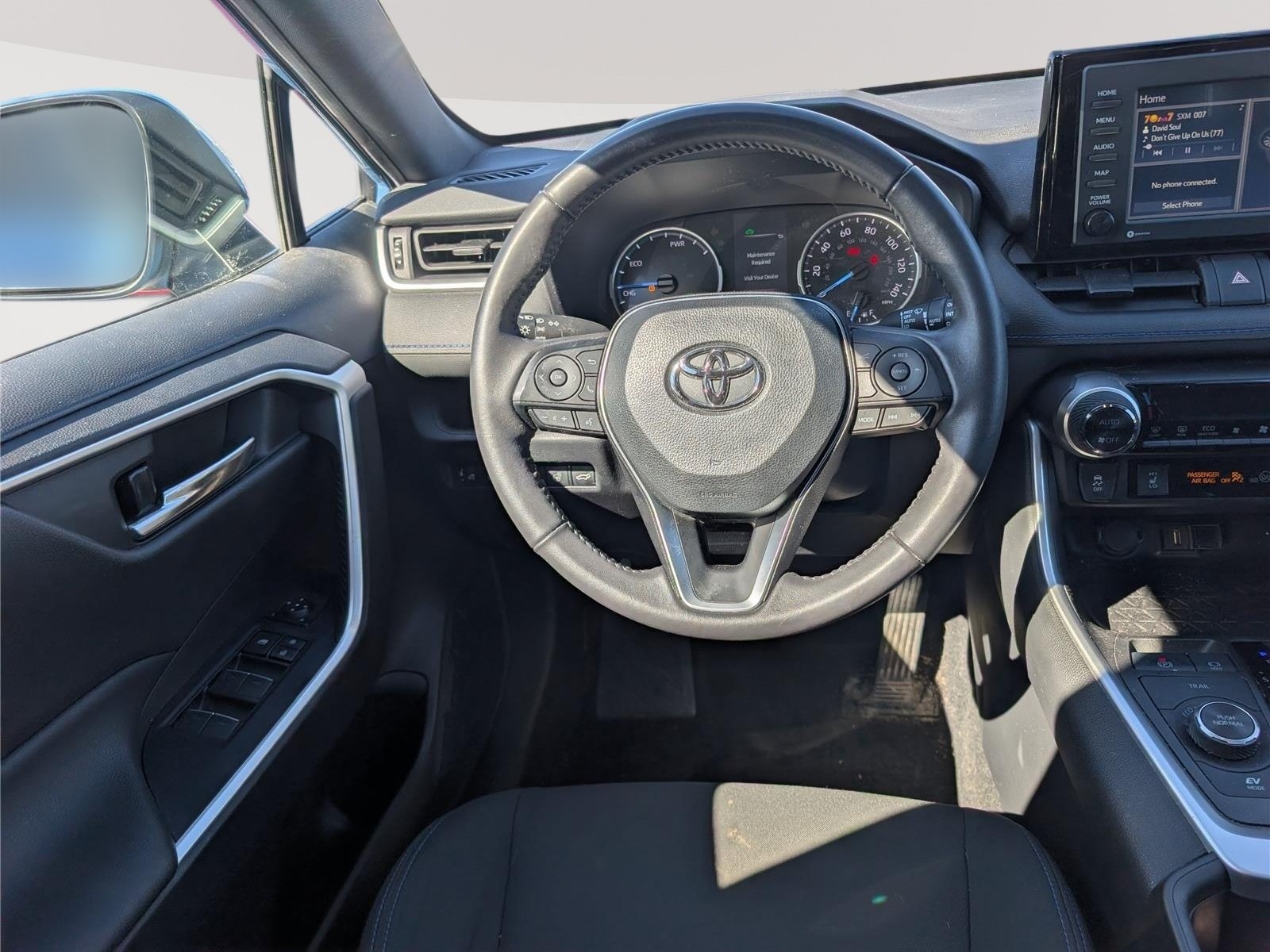 Used 2022 Toyota RAV4 SE w/ Convenience Package AWD/4WD image 18