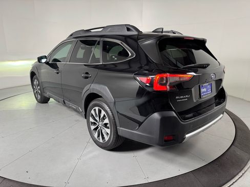 Used 2024 Subaru Outback Limited XT AWD/4WD image 3