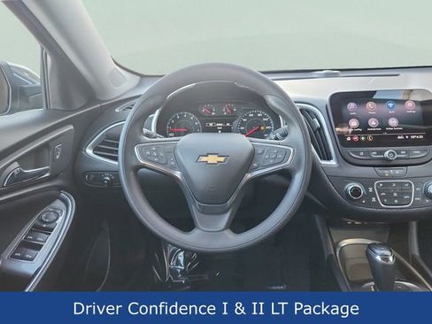 Used 2020 Chevrolet Malibu LT image 9