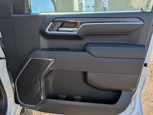 New 2026 GMC Sierra 1500 SLE AWD/4WD image 27