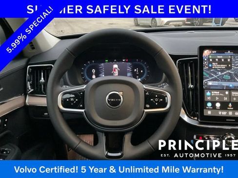 Certified 2025 Volvo XC90 B5 Plus AWD/4WD image 23